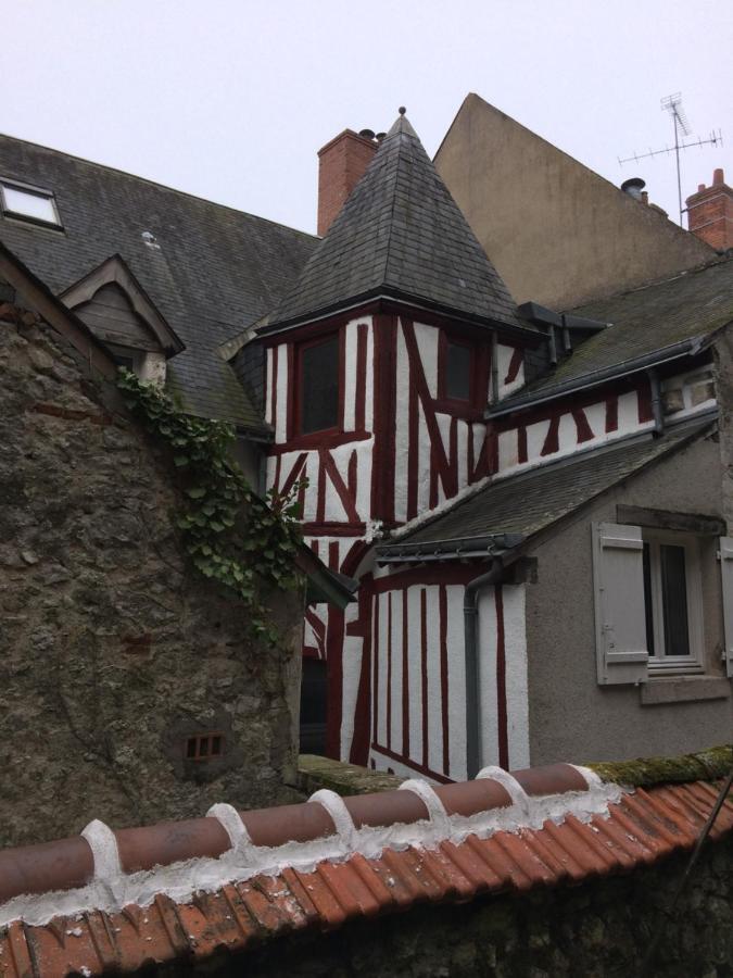 Chatel Rose - Historical Centre With Garden Блоа Екстериор снимка